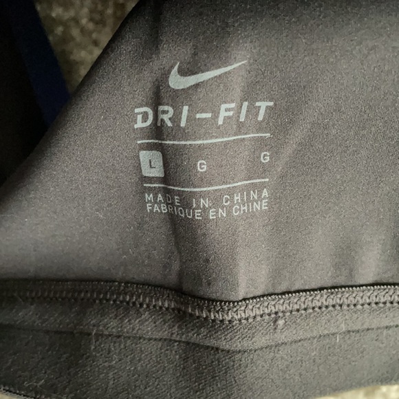 Nike Dri-Fit sportsbra large - Picture 3 of 3